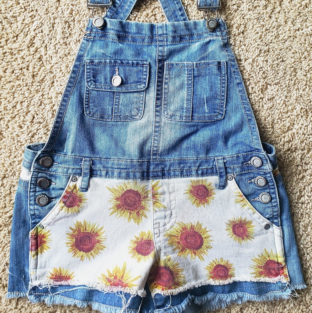 Hot Kiss Ava Daisy Overalls
